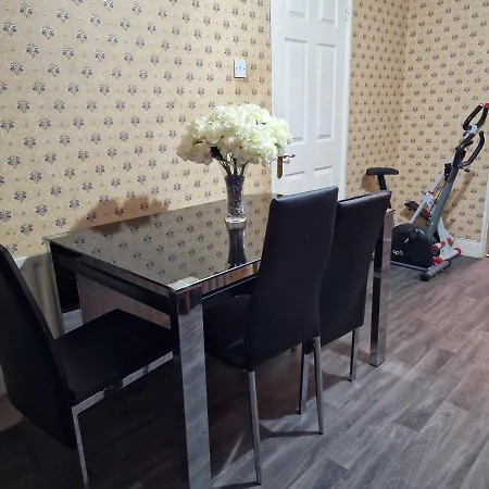 Females Only - Private Bedrooms In Dublin