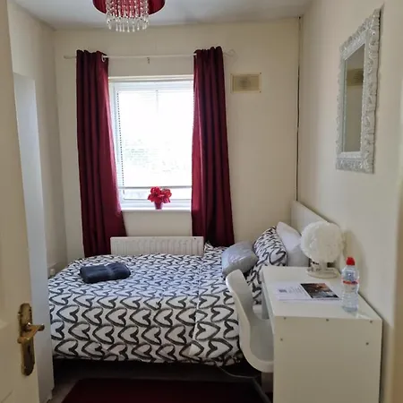 منزل للإقامة Females Only - Private Bedrooms In Dublin *