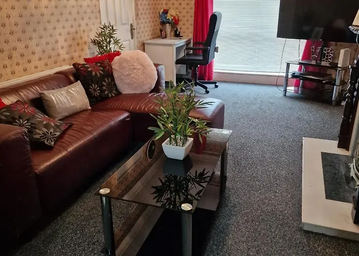 Females Only - Private Bedrooms In Dublin ホームステイ